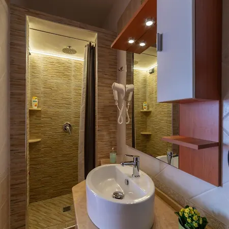 Frühstückspension Aurora 4*