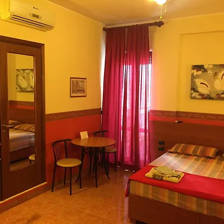 Aurora Bed & Breakfast 4*